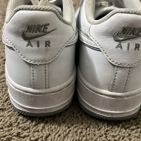 Air Force 1 GS 'White Wolf Grey' Y 6.5 W 8 - Picture 4 of 7